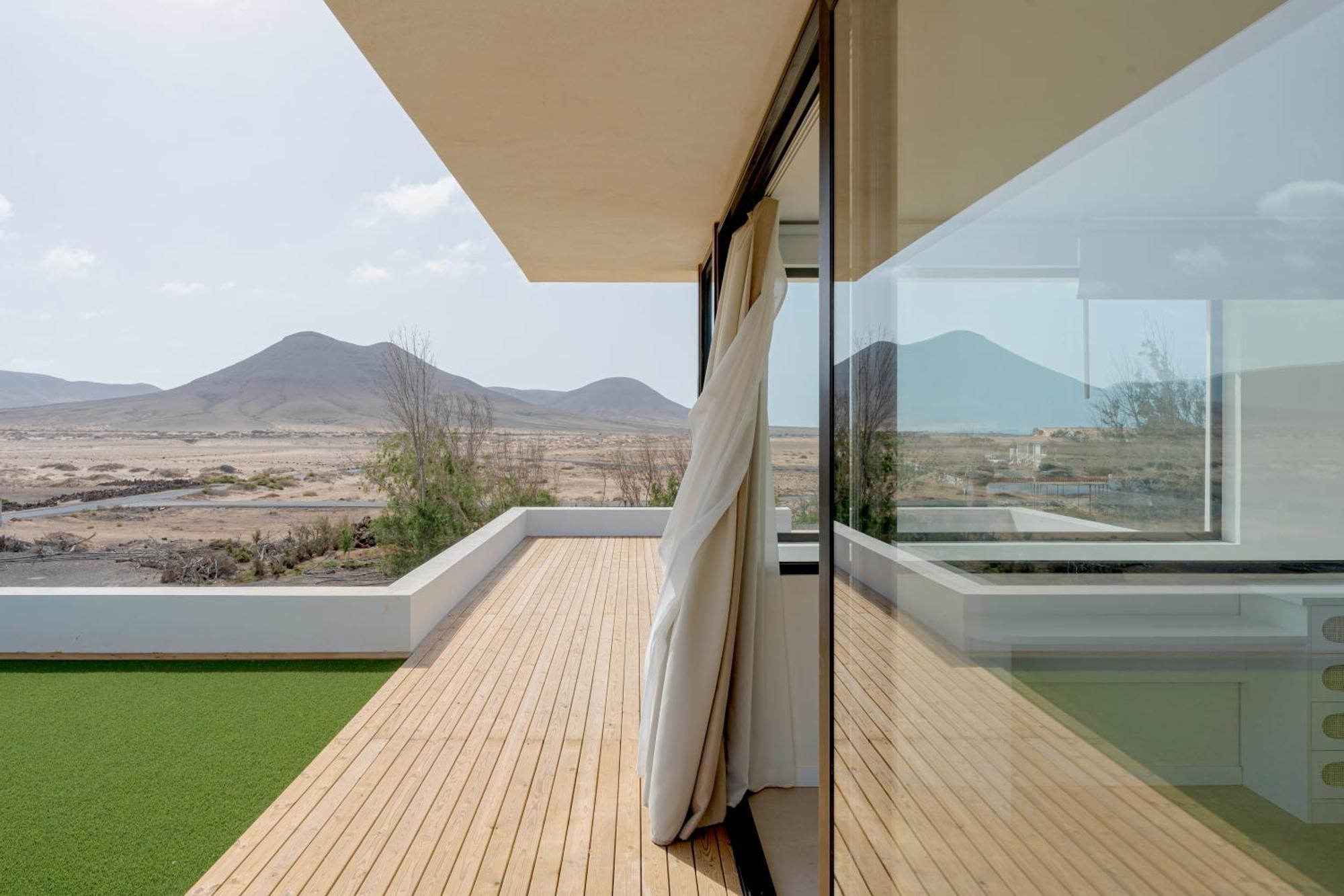 Villa Calma, Vistas A Volcanes Y Atardecer Lajares Exterior photo